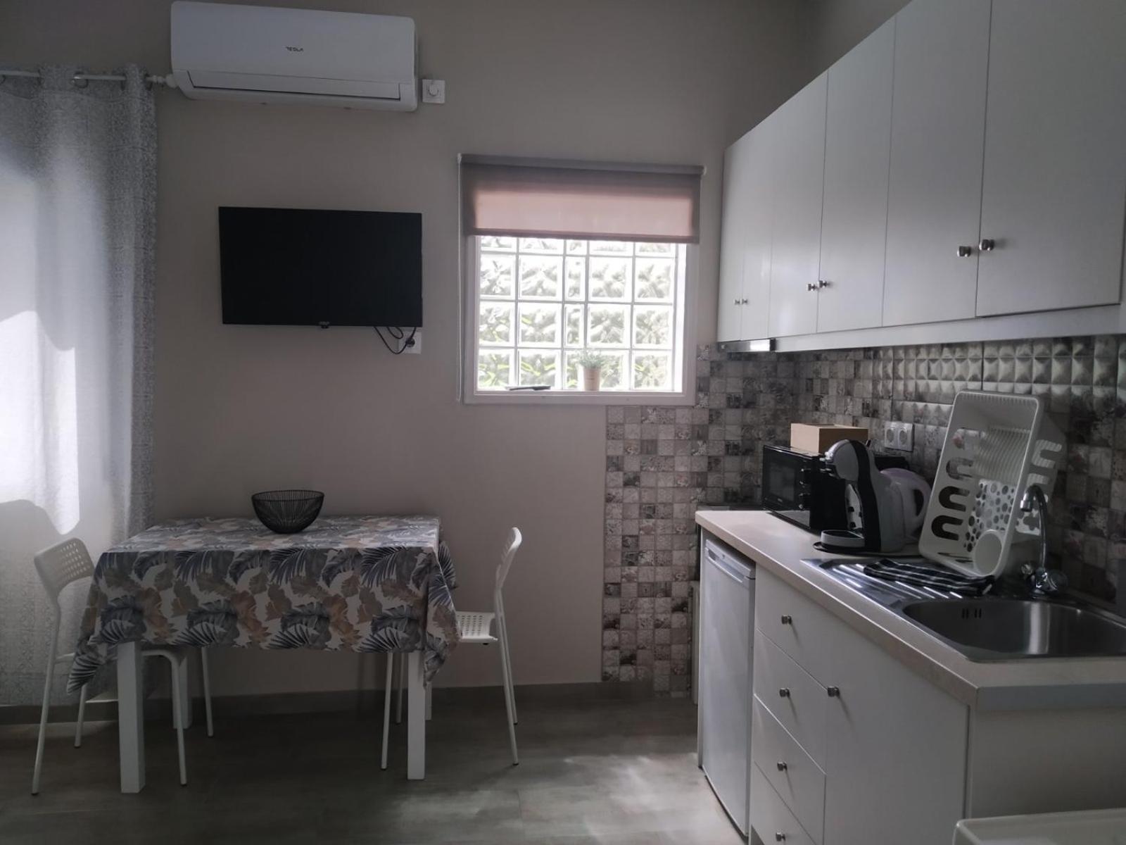 Trousas Apartments Рода Екстер'єр фото
