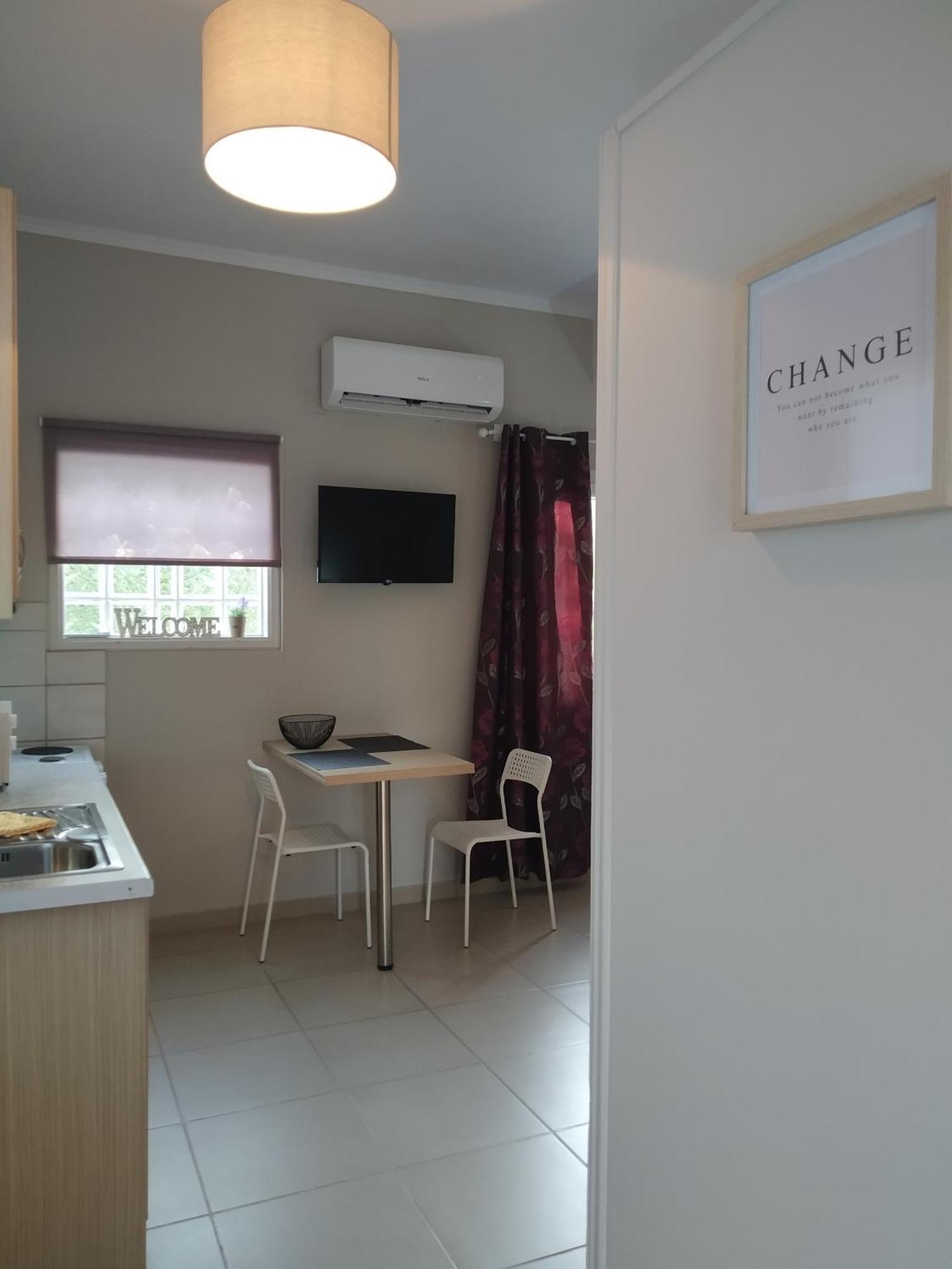 Trousas Apartments Рода Екстер'єр фото