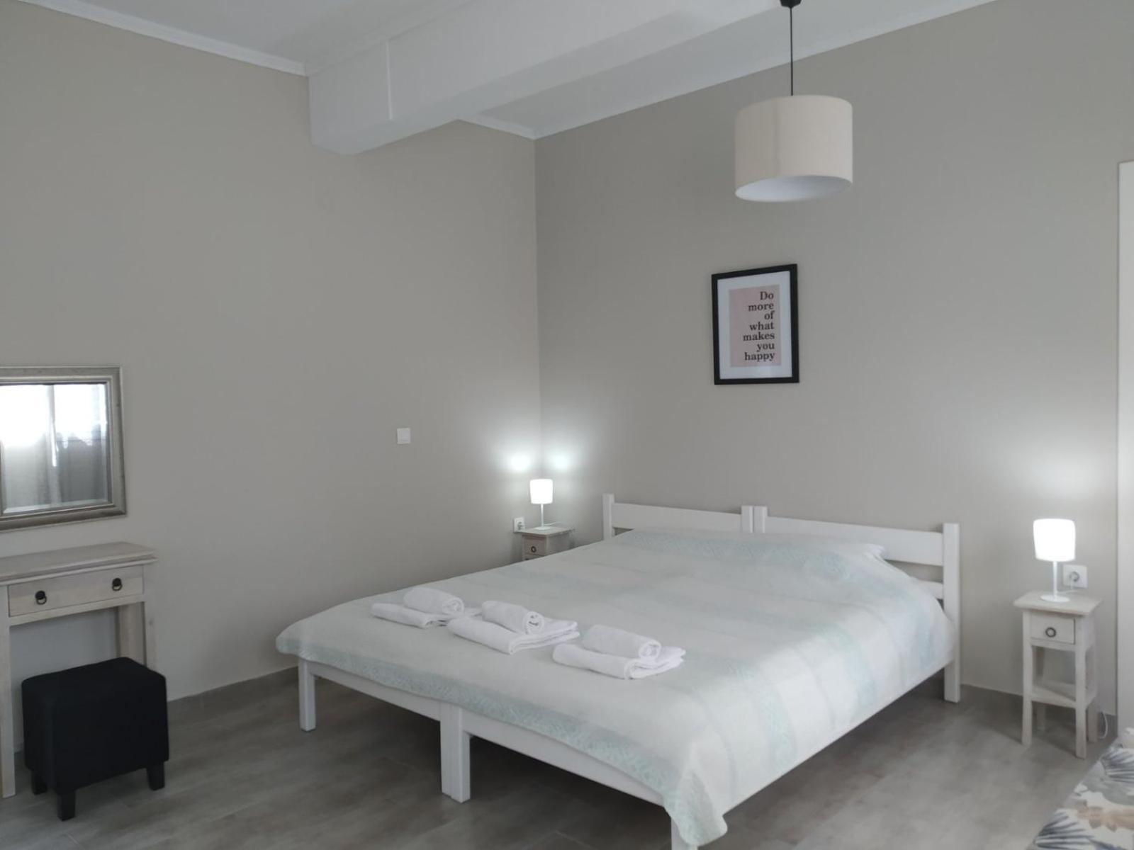 Trousas Apartments Рода Екстер'єр фото