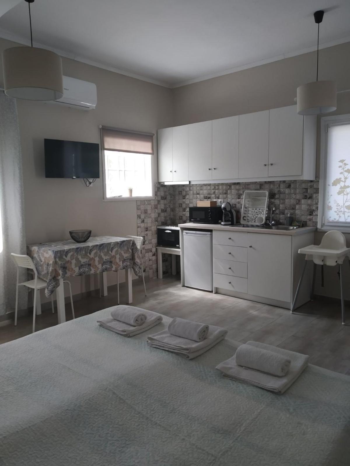 Trousas Apartments Рода Екстер'єр фото